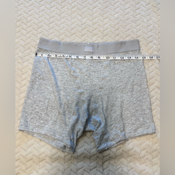 Skims Boyfriend Boxer Size Medium - Picture 3 of 9